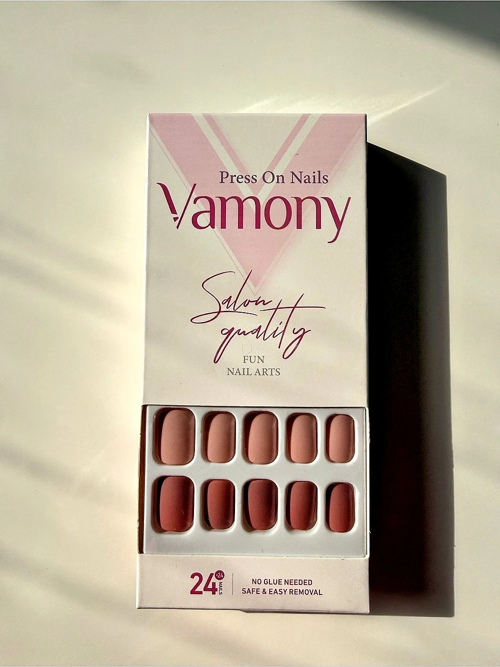 Vamony Press-On Nails - 48 nails - NWT